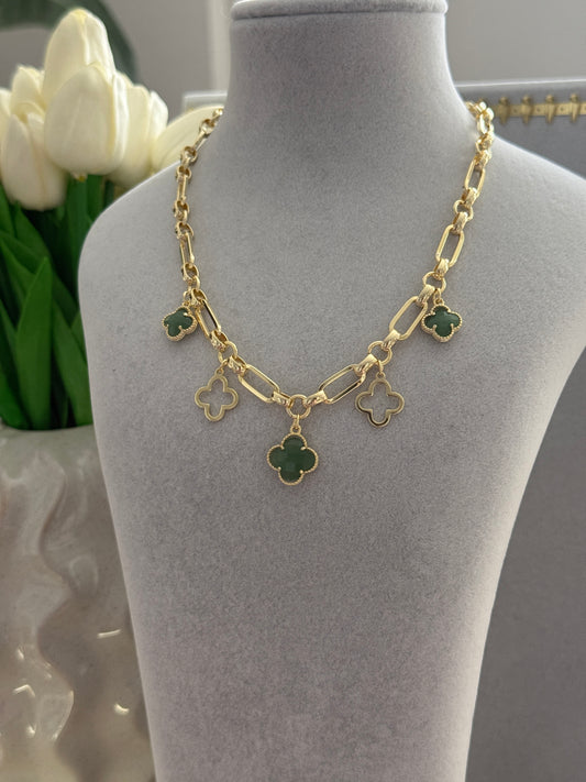 Yonca Charm'lı Altın Zincir Kolye | GOÉZ