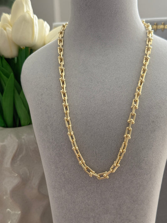 Paperclip Top Boncuklu Zincir Kolye | GOÉZ