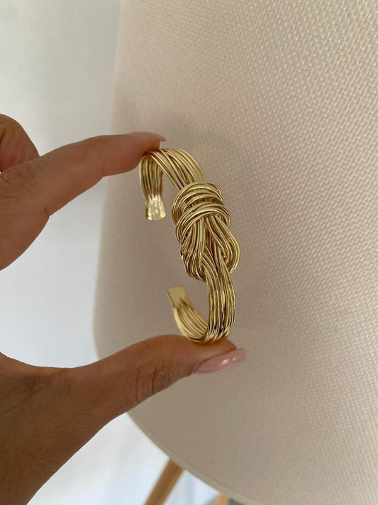 Düğümlü Çok Telli Altın Cuff Kelepçe Bileklik | GOÉZ