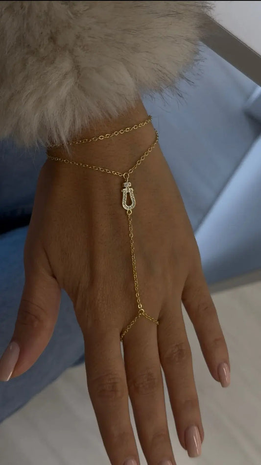 Şahmeran At Nalı Zirkon Charm Zincir Parmak Zinciri | GOÉZ